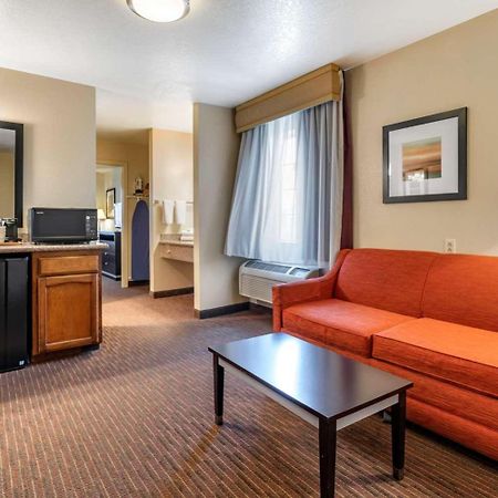 Best Western Luxury Inn Tracy Luaran gambar