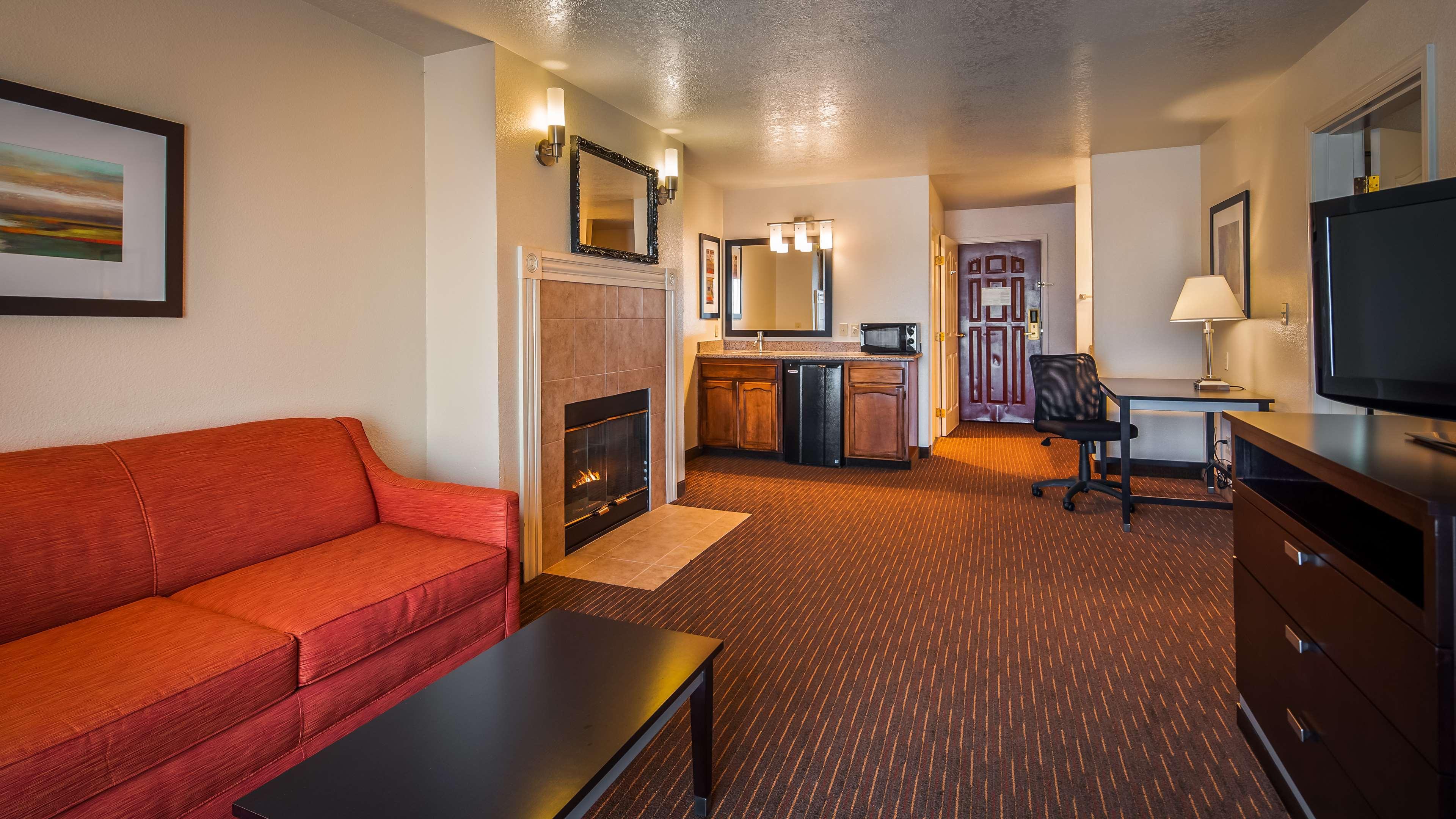 Best Western Luxury Inn Tracy Luaran gambar