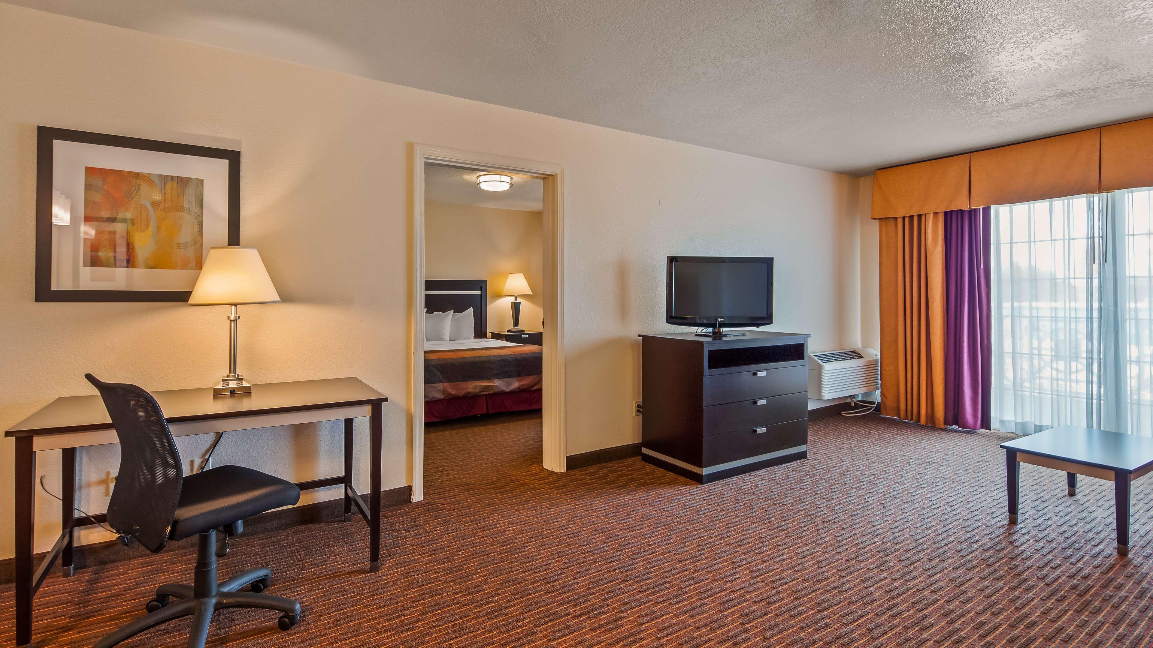 Best Western Luxury Inn Tracy Luaran gambar